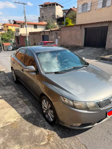 Kia Motors Cerato 1.6 16V Mec. 2011