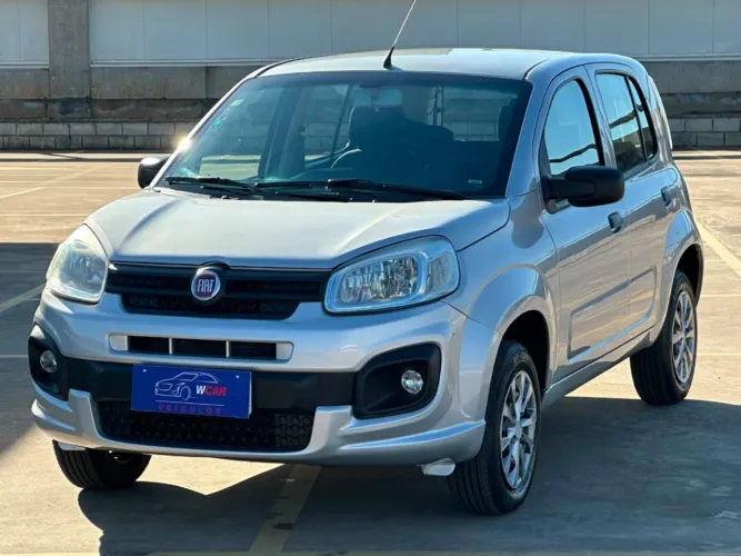 Fiat Uno Attractive 1.0 Flex 6V 5P 2017