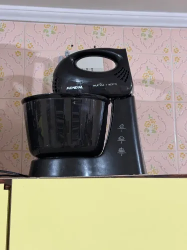 Kit Liquidificador, batedeira e espremedor de suco