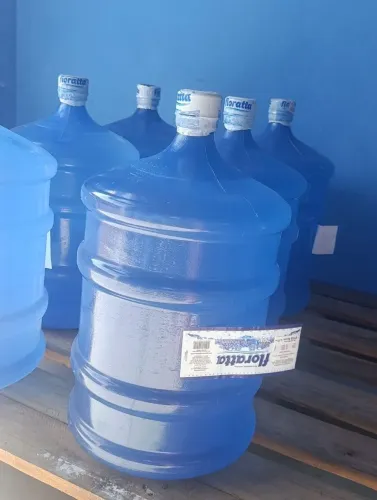 Vendo agua Mineral 20l 10,00