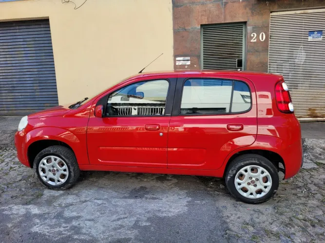 Fiat Uno Vivace Celeb. 1.0 EVO F.flex 8V 5P 2012