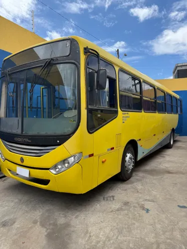 Ônibus Svelton com ar condicionado 