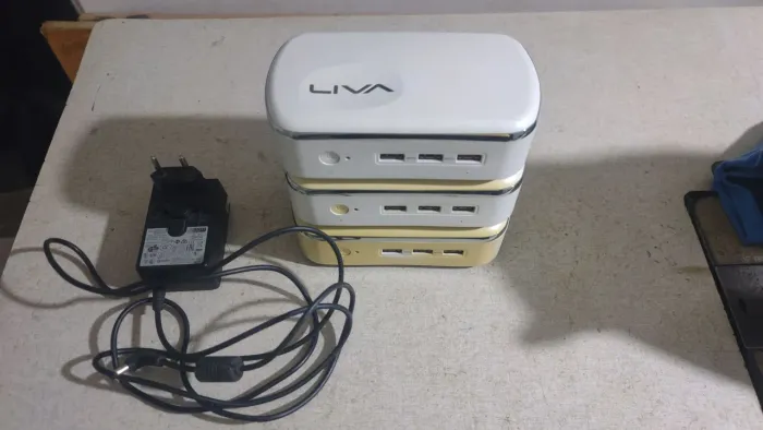 Mini PCs Liva