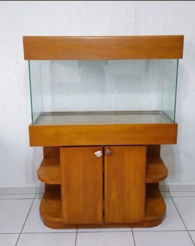 Aquário com móvel de madeira 200l + equipamentos