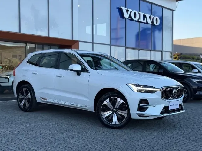 Volvo XC-60 T-8 Plus 2.0 AWD (híbrido) 2023