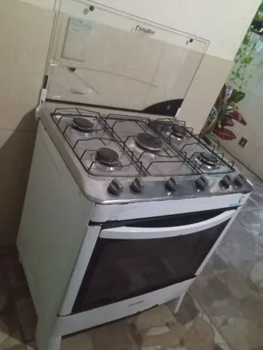 Fogão 5 bocas funcionando perfeitamente bocas e forno entrega Grátis