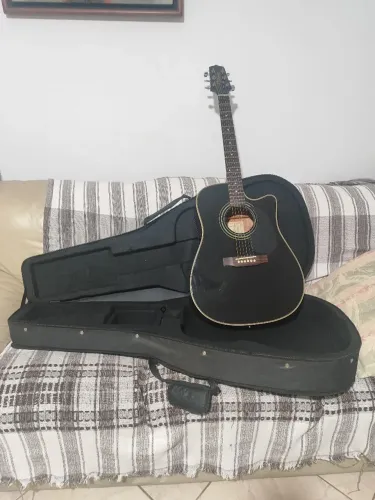 Violão Takamine tampo sólido Coreano