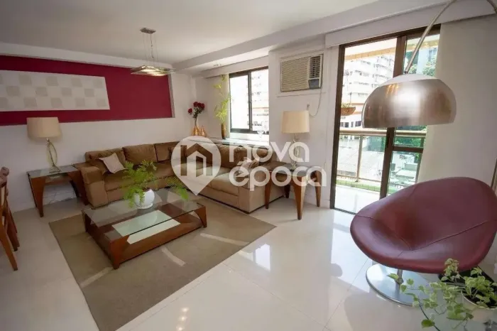 Botafogo | Apartamento 4 quartos, sendo 2 suites