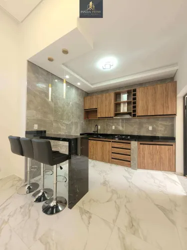 Casa à Venda com 3 quartos, 1 suíte, 3 banheiros, 103m², VALOR R$690.000,00 EM CONDOMÍNIO