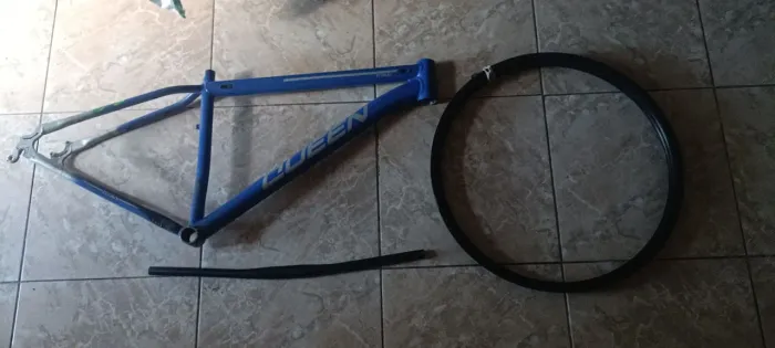 Quadro 17,5 + guidão+ par de aros 29 - Usados