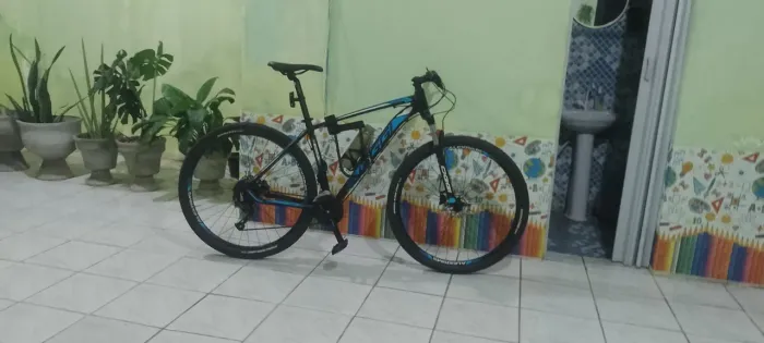 Bicicleta MTB Oggi Big Wheel 7.0 Aro 29 ? R$ 1.800 (aceito negociação)