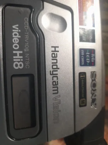 FILMADORA SONY CCD-TRV108