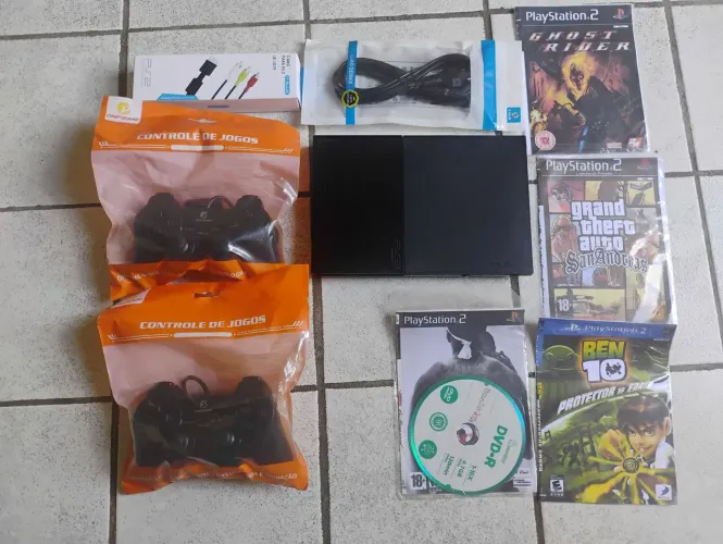 Playstation2 funcionando perfeitamente aceito cartão 4x de 102$