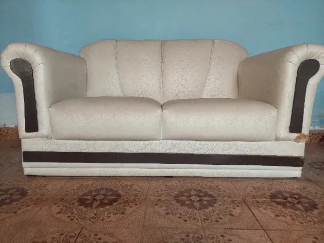 SOFÁ BRANCO 02 LUGARES