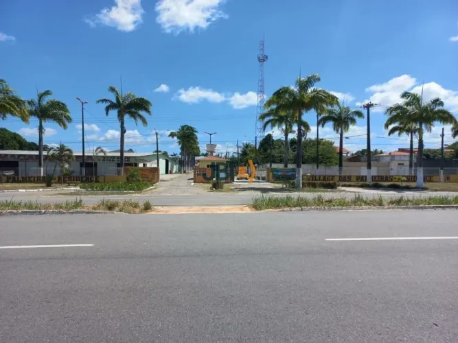 Excelente Lote plano de ESQUINA no Residencial Village das Palmeiras