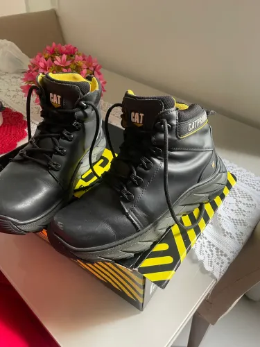 Bota Cat Prime