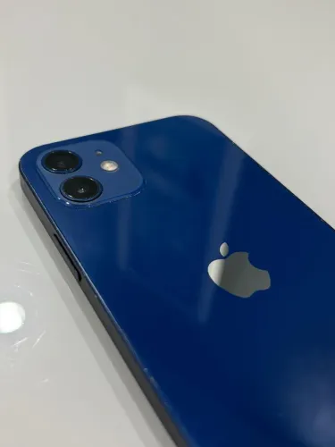 iPhone 12
