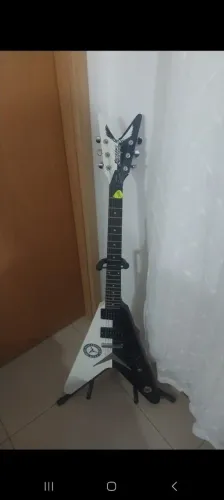 Guitarra Flying V Dean Michael Schenker Signature 