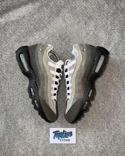 Air Max 95 gray gradient