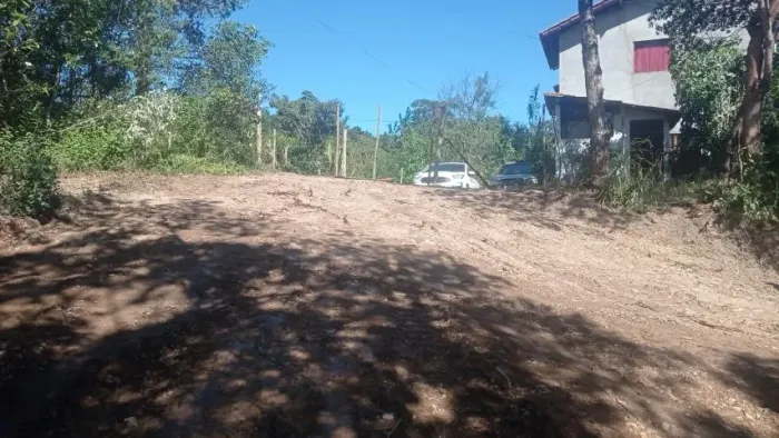 Terreno de 900m2 na Rua do Violão - Centro do Vale do Capão