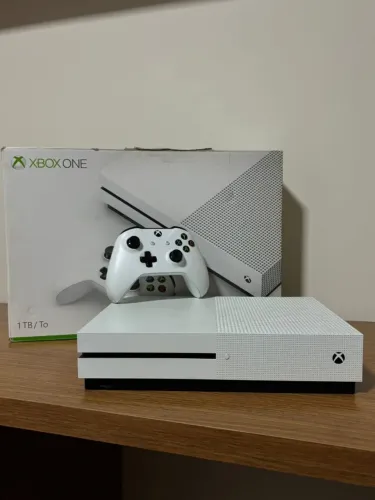 Xbox One S - 1 Tb
