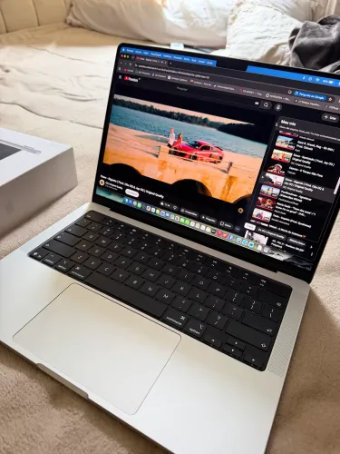 Apple MacBook Pro 2026 Apple M5 Pro / Memória 24GB / SSD 1TB / 14.2"