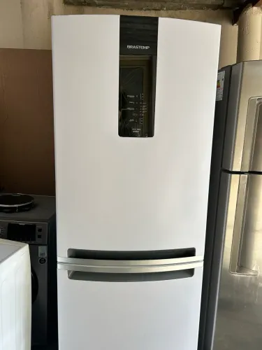 Geladeira inverse branca Brastemp