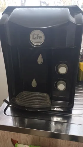 VENDO Filtro e água Top Life com defeito