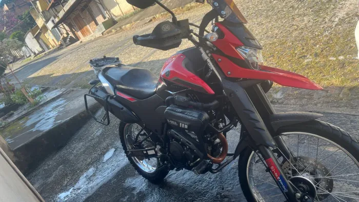 MOTOCICLETA-YAMAHA/XTZ 250 LANDER