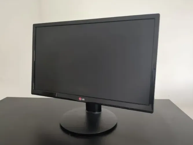 MONITOR LG FLATRON 23 POLEGADAS 23EA53VA  FULLHD IPS HDMI