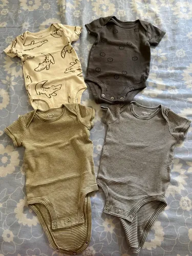 Roupas de bebê