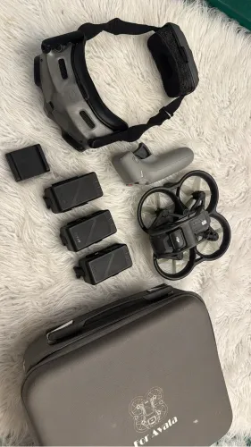 DJI AVATA combo 