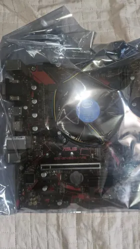 Placa mãe ASUS EX-B460 V5 + Processador i5 10400 com vídeo