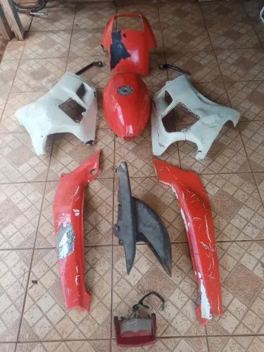CBR 450 peças lanterna carenagem tanque rabeta 
