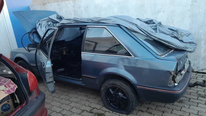 Escort cht 1989 para retirar peças