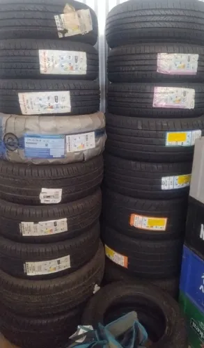 Lote com 19 Pneus Novos (14, 15, 16, 17, 19 e 20)