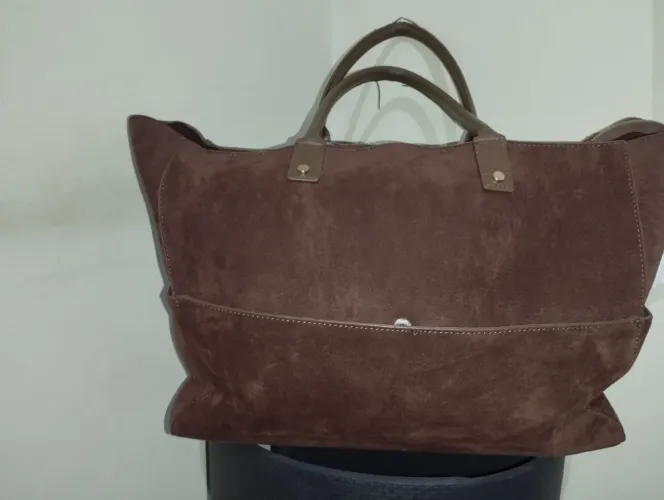 Bolsa da Renner marrom camurça grande