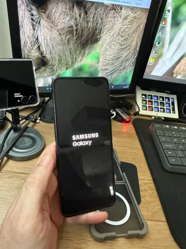 Samsung Galaxy Z Flip 4 128GB Preto