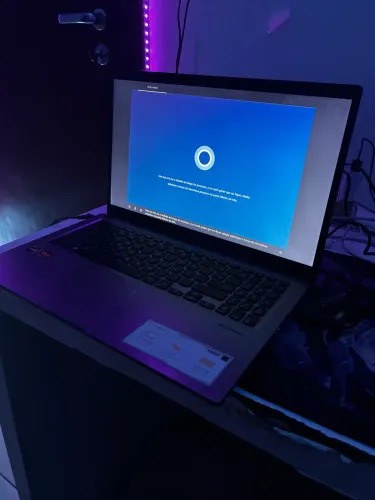 Notebook asus amd ryzen 5 3500u + redeon Vega carregador original