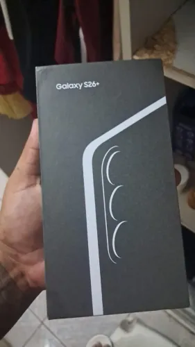 SAMSUNG GALAXY S26 + LACRADO - 256 GB COR VIOLETA