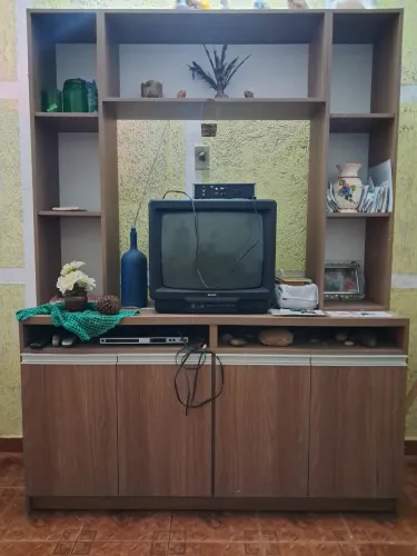 Estante para sala de mdf .