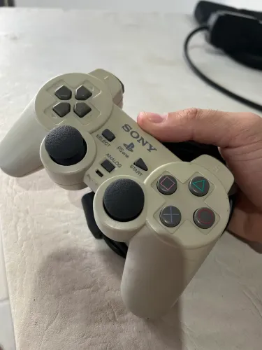 Controle PlayStation 1 (com defeito)