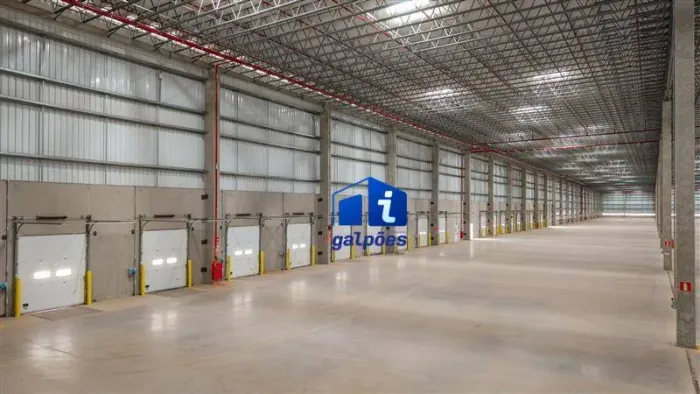 Galpão logístico/industrial com 6.414 m² no Jardim Três Marias - Taboão da Serra/SP
