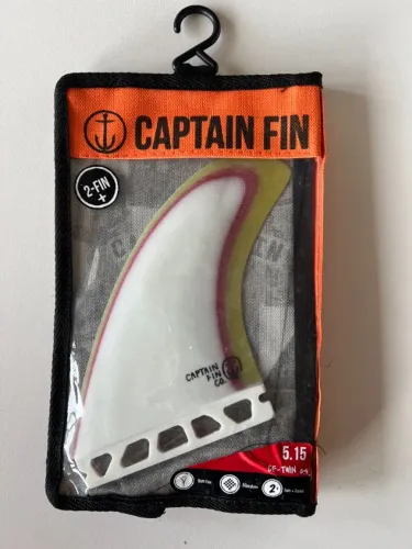 Quilhas Futures Captain Fin Cf + 1 -biquilha + Estabilizador