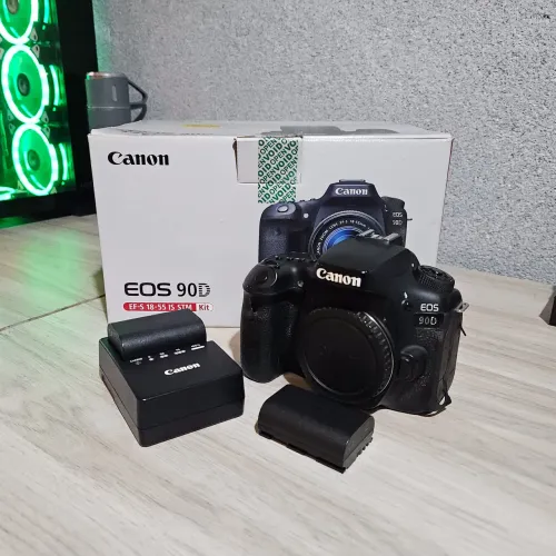 Canon EOS 90D + 50mm (usado)