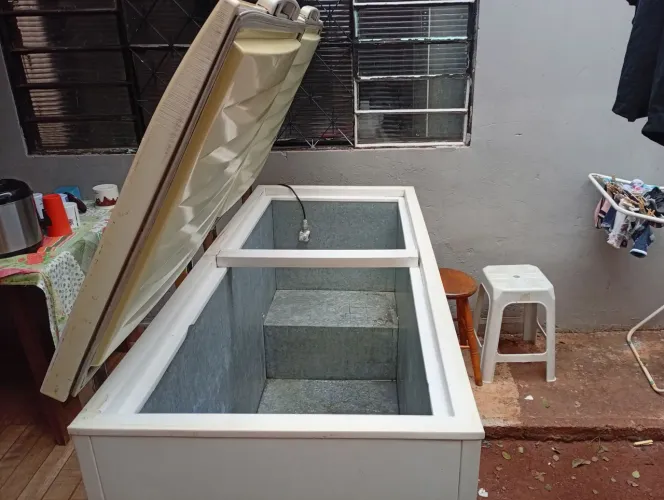 Freezer 2 portas usado