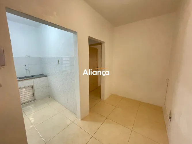 Apartamento para locação 2 dormitórios com ar-condicionado, lareira e vaga de carro no bai