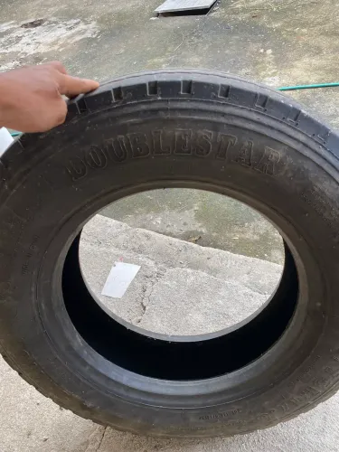 Pneu Caminhão Delivery 215/75/17.5
