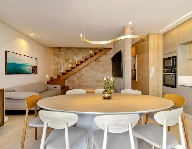Apartamento para venda possui 105 metros quadrados com 1 quarto