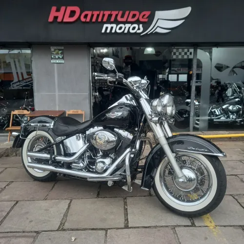 Harley - Davidson Deluxe - 2012